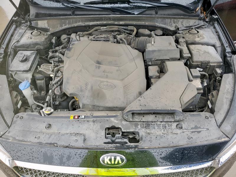 Photo 11 from auction – 2017 KIA CADENZA PR with VIN KNALC4J15H5080930