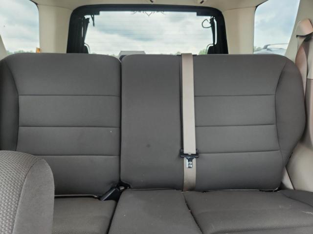 Photo 10 from auction – 2010 FORD ESCAPE XLT with VIN 1FMCU0DG7AKA04993