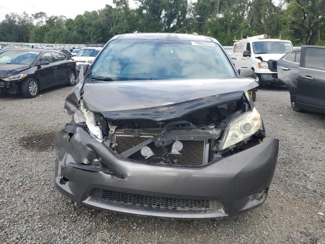 Photo 5 from auction – 2016 TOYOTA SIENNA LE with VIN 5TDKK3DCXGS704576