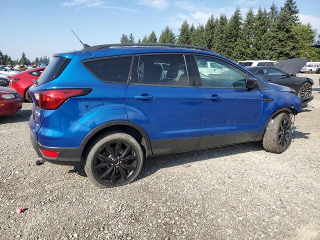 Photo 3 from auction – 2019 FORD ESCAPE SE with VIN 1FMCU9GD1KUB86931