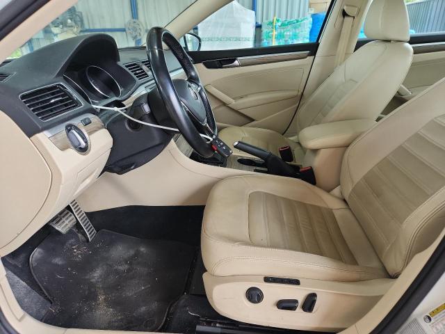 Photo 7 from auction – 2017 VOLKSWAGEN PASSAT SEL with VIN 1VWCT7A31HC016589