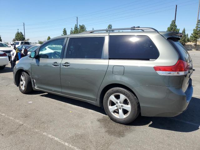 صورة رقم 2 من المزاد - 2012 TOYOTA SIENNA مع VIN 5TDKK3DC7CS274225