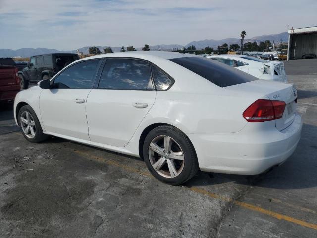 Photo 2 from auction – 2012 VOLKSWAGEN PASSAT S with VIN 1VWAP7A32CC073596