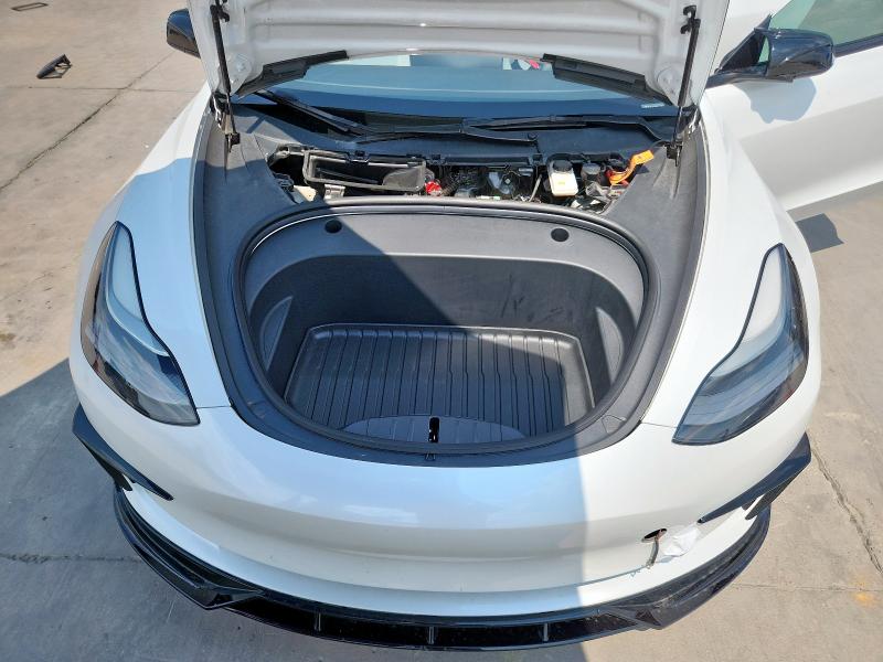 Photo 11 from auction – 2022 TESLA MODEL 3 with VIN 5YJ3E1EB9NF228912