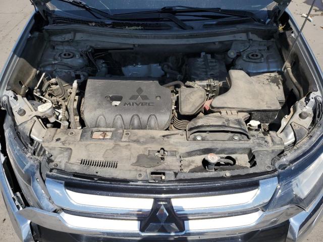Photo 12 from auction – 2018 MITSUBISHI OUTLANDER with VIN JA4AZ3A35JJ002871