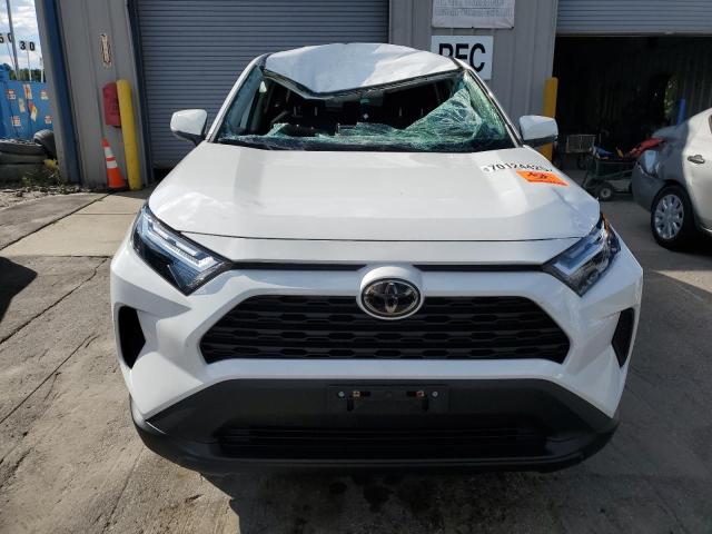 Photo 5 from auction – 2024 TOYOTA RAV4 LE with VIN 2T3G1RFV0RC395231