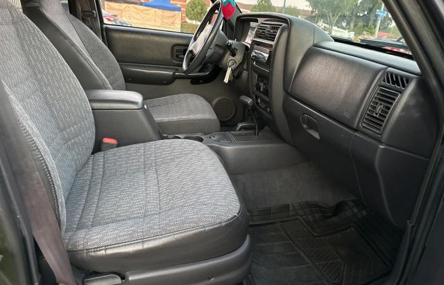 Photo 5 from auction – 2001 JEEP CHEROKEE S with VIN 1J4FF48S01L625532