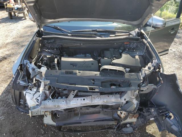 Photo 12 from auction – 2018 MITSUBISHI OUTLANDER with VIN JA4AZ2A38JZ602232