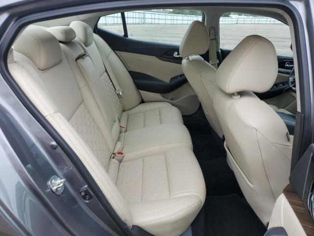 Photo 10 from auction – 2017 NISSAN MAXIMA 3.5 with VIN 1N4AA6AP8HC375795