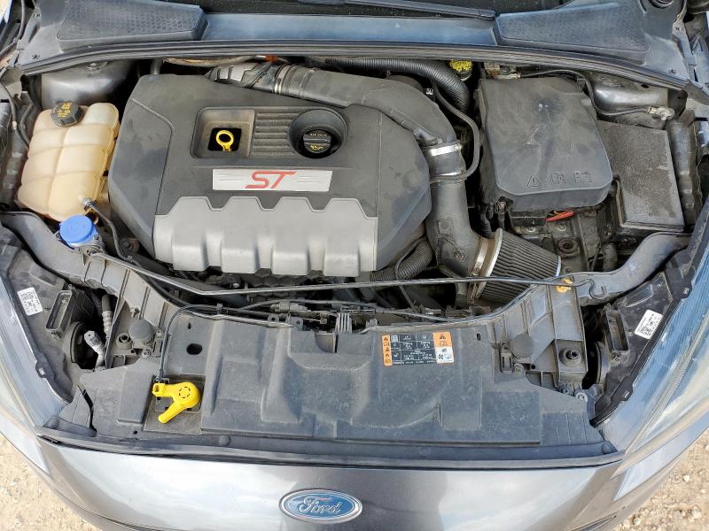 Photo 11 from auction – 2018 FORD FOCUS ST with VIN 1FADP3L98JL331939