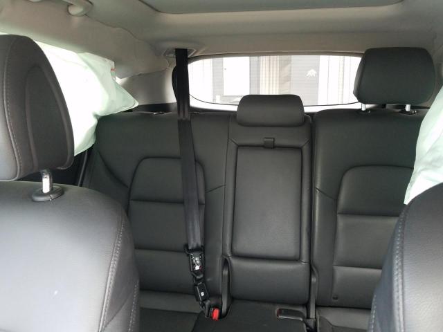 Photo 10 from auction – 2017 HYUNDAI TUCSON LIM with VIN KM8J3CA49HU526657