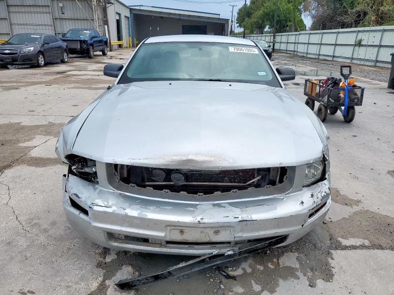Photo 5 from auction – 2007 FORD MUSTANG with VIN 1ZVFT80N375280311