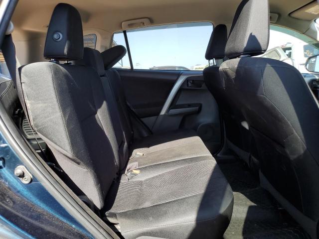 Photo 11 from auction – 2018 TOYOTA RAV4 LE with VIN 2T3ZFREV6JW471758