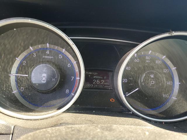 Photo 9 from auction – 2011 HYUNDAI SONATA SE with VIN 5NPEC4AB1BH231645