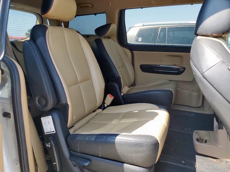 Photo 11 from auction – 2015 KIA SEDONA EX with VIN KNDMC5C1XF6056995
