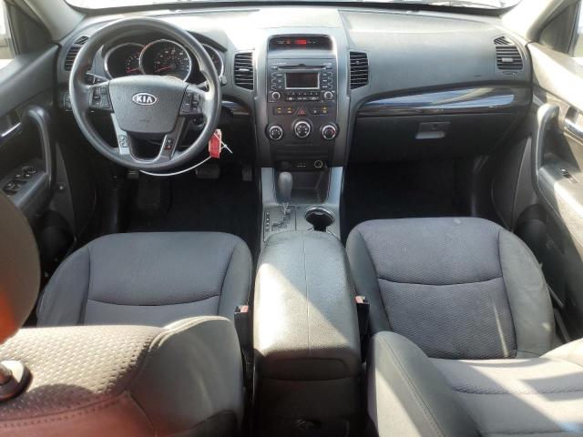 Photo 8 from auction – 2011 KIA SORENTO BASE with VIN 5XYKTDA29BG067751