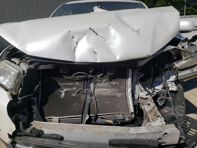 Photo 12 from auction – 2013 TOYOTA HIGHLANDER LIMITED with VIN 5TDDK3EH4DS243244