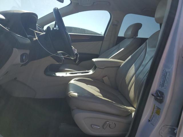 Photo 7 from auction – 2017 LINCOLN MKC SELECT with VIN 5LMCJ2C99HUL46125