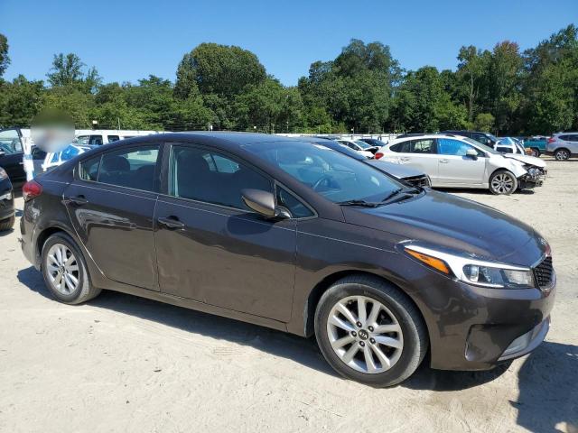 Photo 4 from auction – 2017 KIA FORTE LX with VIN 3KPFL4A70HE016061