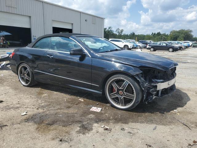 Photo 4 from auction – 2011 MERCEDES-BENZ E 550 with VIN WDDKK7CFXBF072955