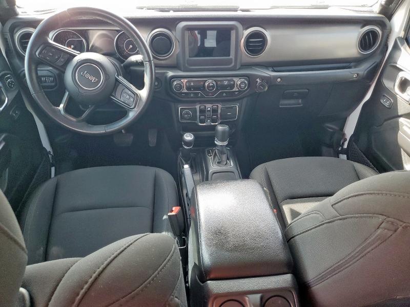 Photo 8 from auction – 2020 JEEP GLADIATOR with VIN 1C6JJTAG4LL172671
