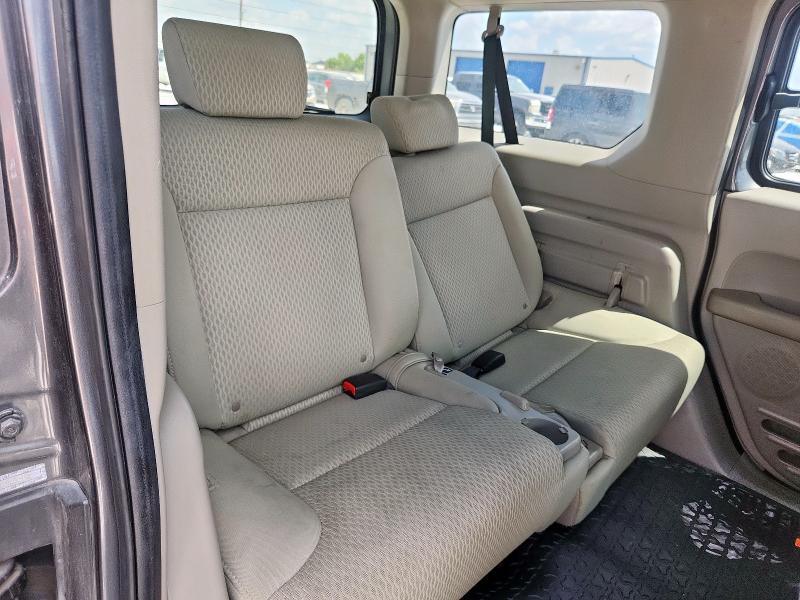 Photo 10 from auction – 2011 HONDA ELEMENT EX with VIN 5J6YH1H77BL001421