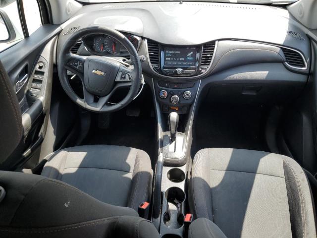 Photo 8 from auction – 2017 CHEVROLET TRAX 1LT with VIN 3GNCJPSB1HL147404