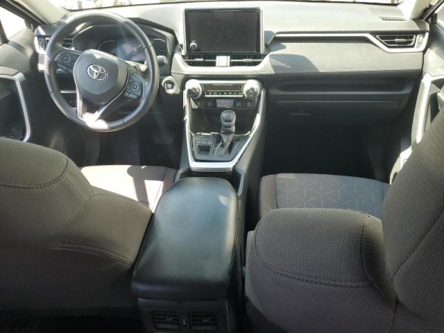 Photo 8 from auction – 2023 TOYOTA RAV4 XLE with VIN JTMP1RFV7PJ040776