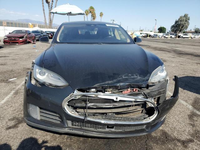 Photo 5 from auction – 2015 TESLA MODEL S 85 with VIN 5YJSA1H14FF099974