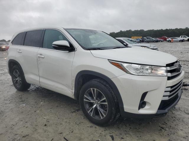 Photo 4 from auction – 2017 TOYOTA HIGHLANDER with VIN 5TDZARFH3HS024128