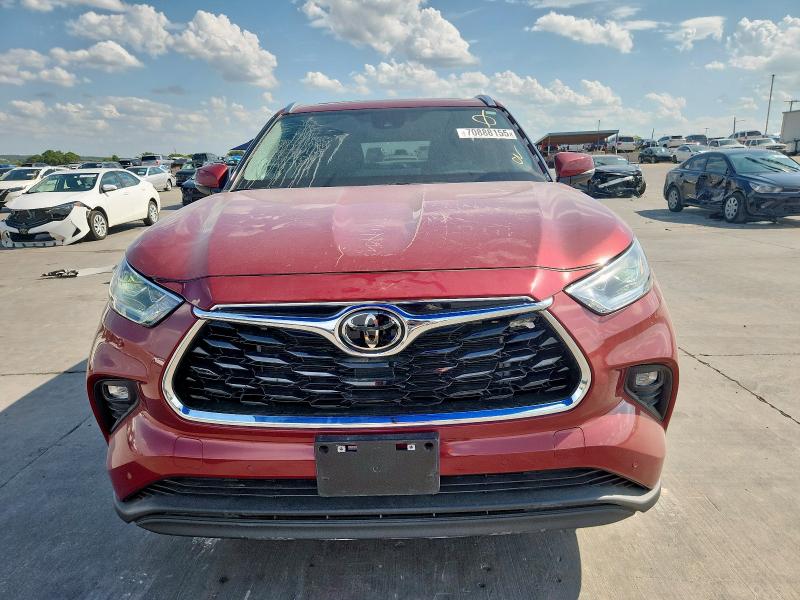 Photo 5 from auction – 2024 TOYOTA HIGHLANDER with VIN 5TDKDRAH5RS534692