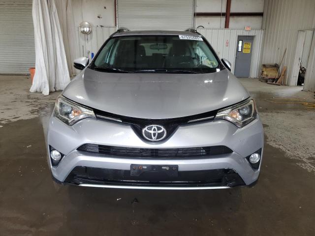Photo 5 from auction – 2016 TOYOTA RAV4 XLE with VIN 2T3RFREV6GW512009