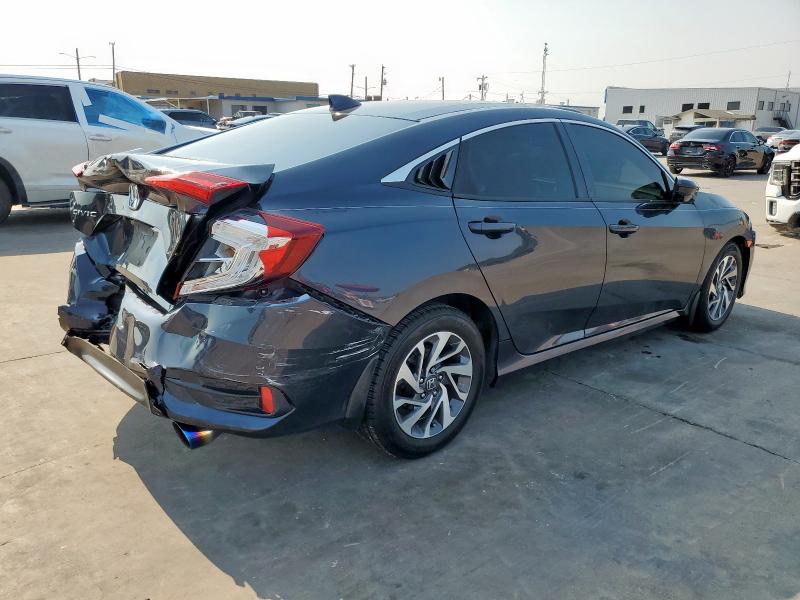 Photo 3 from auction – 2017 HONDA CIVIC EX with VIN 19XFC2F70HE027543