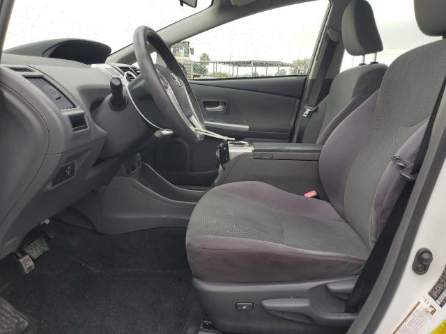 Photo 7 from auction – 2013 TOYOTA PRIUS V with VIN JTDZN3EU6D3196035