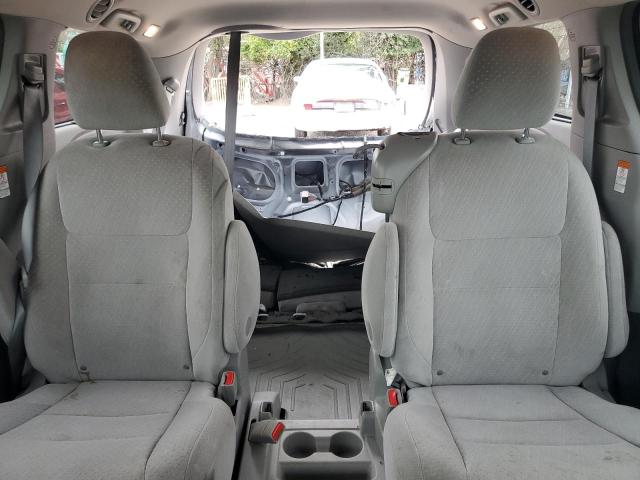 Photo 10 from auction – 2015 TOYOTA SIENNA LE with VIN 5TDKK3DC1FS667271