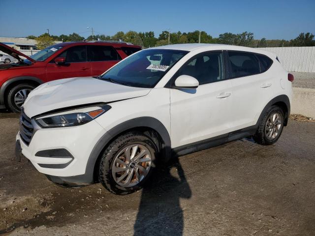 HYUNDAI TUCSON SE 2018 with VIN KM8J2CA46JU667114 - Photo from auction