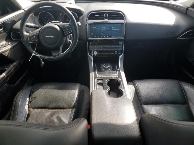 Photo 8 from auction – 2017 JAGUAR XE PRESTIG with VIN SAJAK4BN1HA968307