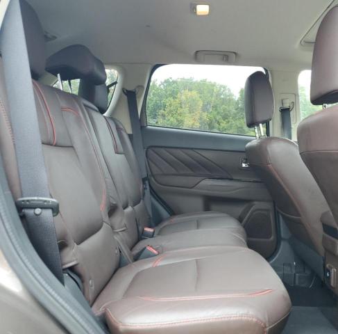 Photo 11 from auction – 2018 MITSUBISHI OUTLANDER with VIN JA4J24A55JZ028397