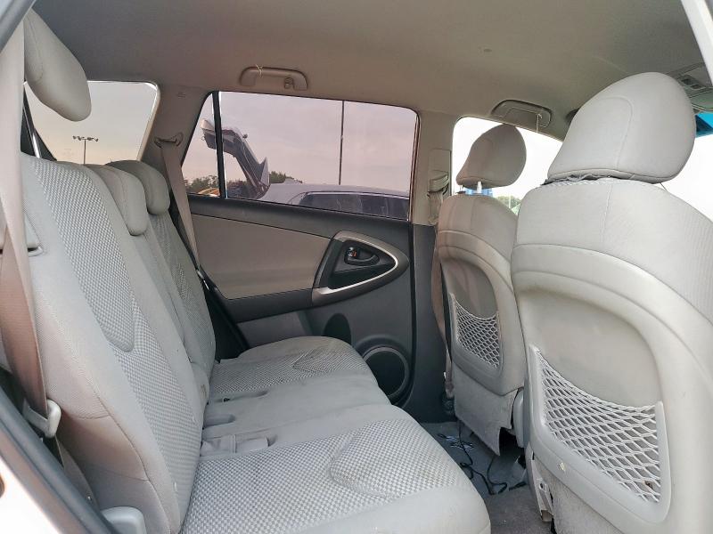 Photo 10 from auction – 2008 TOYOTA RAV4 LIMIT with VIN JTMZD34V385109635