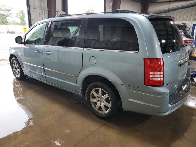 Photo 2 from auction – 2010 CHRYSLER TOWN & COU with VIN 2A4RR5D14AR170103