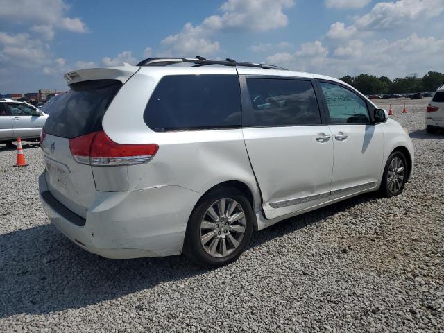 Photo 3 from auction – 2011 TOYOTA SIENNA XLE with VIN 5TDDK3DC3BS026996