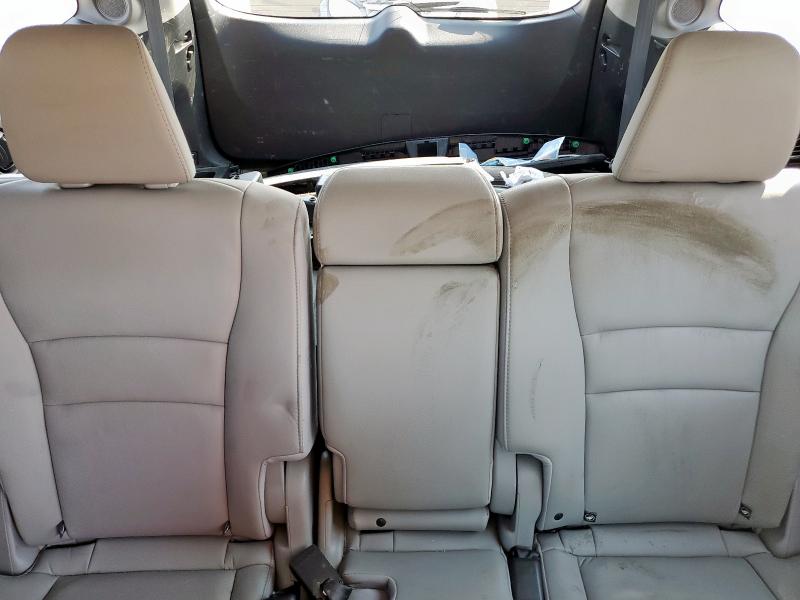 Photo 10 from auction – 2018 HONDA PILOT TOURING with VIN 5FNYF5H94JB006212