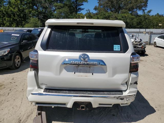 Photo 6 from auction – 2010 TOYOTA 4RUNNER SR with VIN JTEBU5JR4A5012434