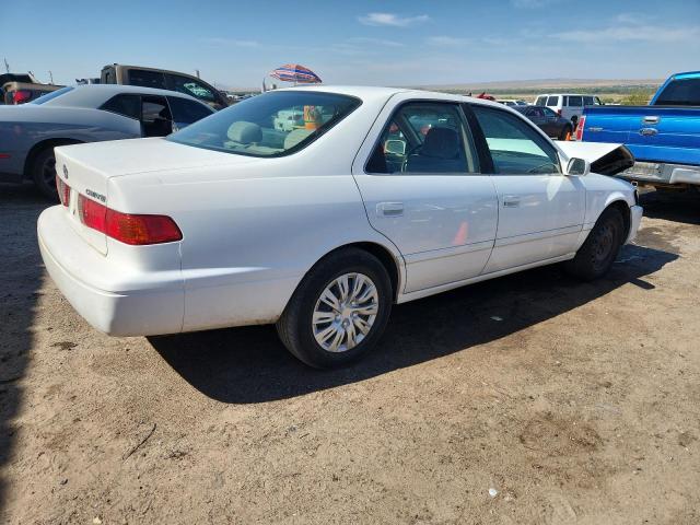 Photo 3 from auction – 2001 TOYOTA CAMRY CE with VIN JT2BG22K810550698