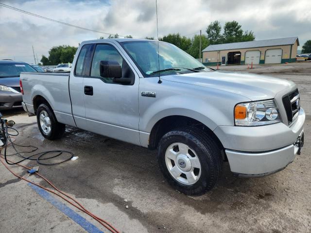 Photo 4 from auction – 2004 FORD F150 with VIN 1FTRF12WX4NC04780