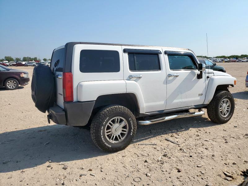 Photo 3 from auction – 2006 HUMMER H3 with VIN 5GTDN136668323920