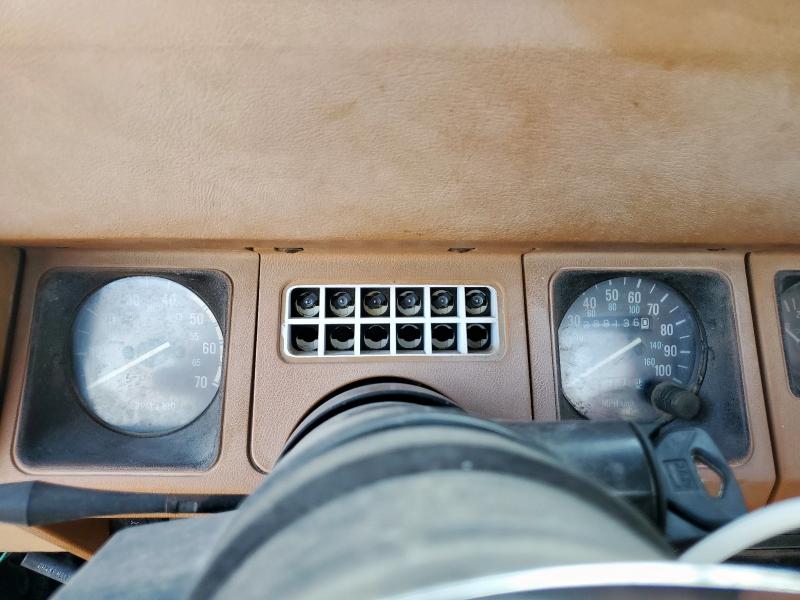 Photo 9 from auction – 1987 JEEP WRANGLER with VIN 2BCCV81J7HB526349