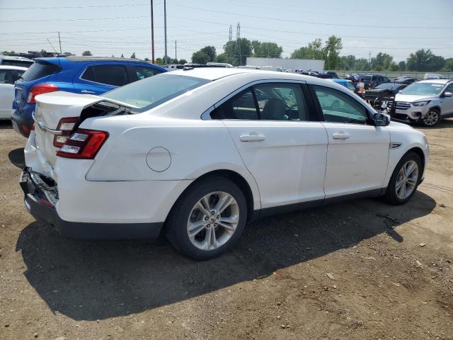 Photo 3 from auction – 2015 FORD TAURUS SEL with VIN 1FAHP2E83FG147945