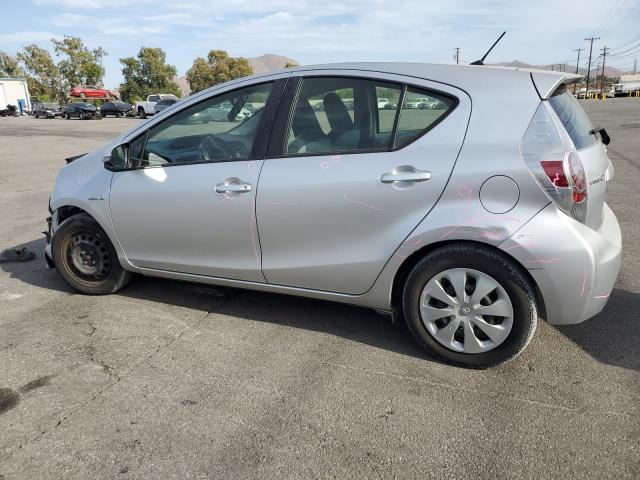 Photo 2 from auction – 2014 TOYOTA PRIUS C with VIN JTDKDTB37E1076600