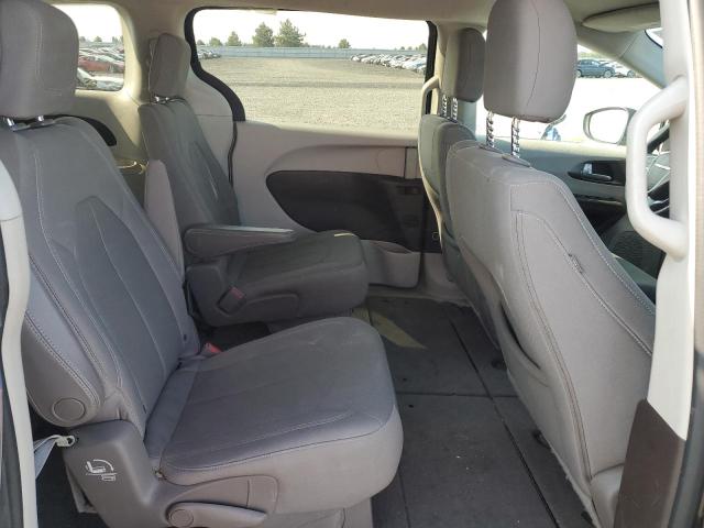 Photo 11 from auction – 2017 CHRYSLER PACIFICA L with VIN 2C4RC1CG9HR594182